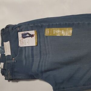 Levis women's signature jeans